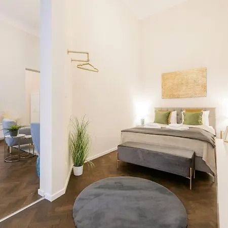 Apartmán Modern And Stylish 2-bedroom In The Center