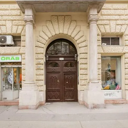 Apartamento Modern And Stylish 2-bedroom In The Center Budapest